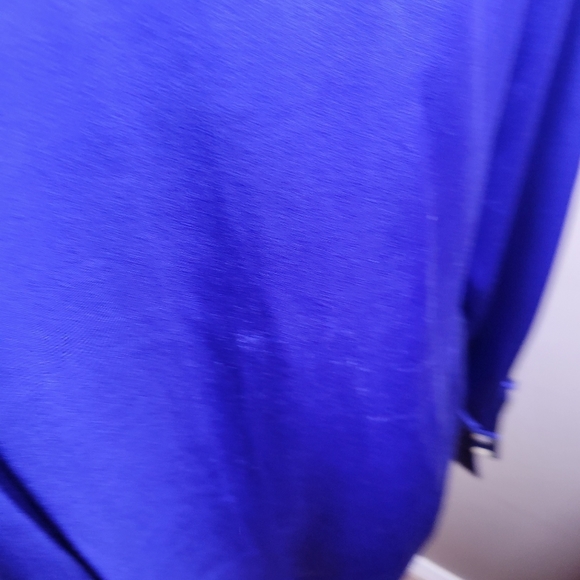 VINTAGE LIZ CLAIBORNE SAPPHIRE BLUE SILK BLOUSE - Picture 10 of 11